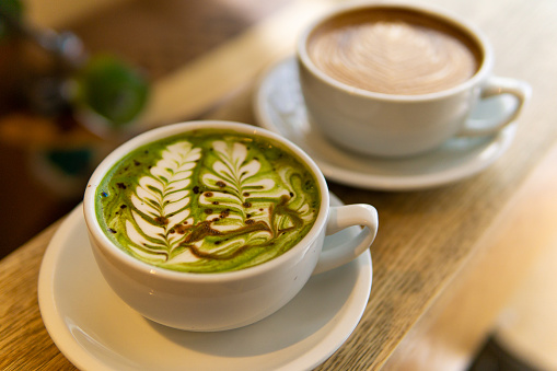 Hermoso arte de maccha latte photo
