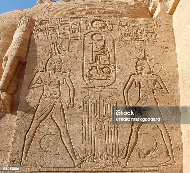 Hieroglyphs Egiziano Ramesse Ii Di Abu Simbel - Fotografie stock e altre immagini di Cartiglio - Cartiglio, Ramesse II, Grande Tempio di Ramesse II