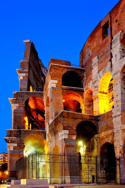 ディテールのコロシアム - coliseum rome roma province roman ストックフォトと画像