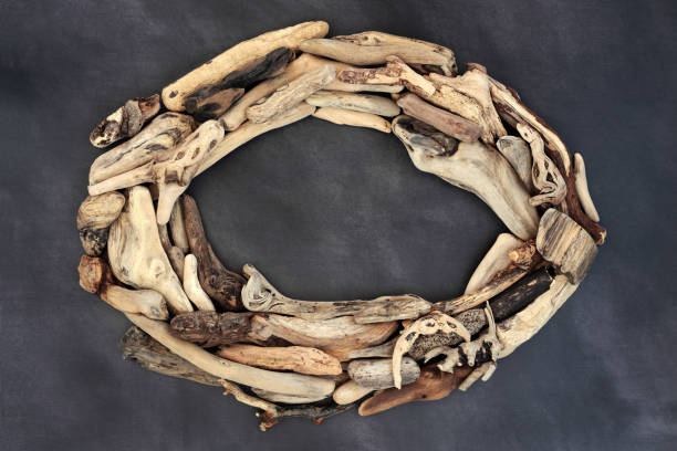 istock Abstract Driftwood Natural Oval Shaped Wreath 1382440755
