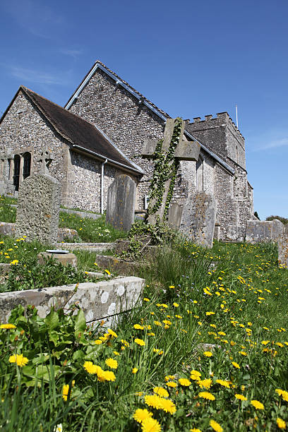 kościół anglia średniowieczny parish bramber - ancient past anglican building exterior zdjęcia i obrazy z banku zdjęć