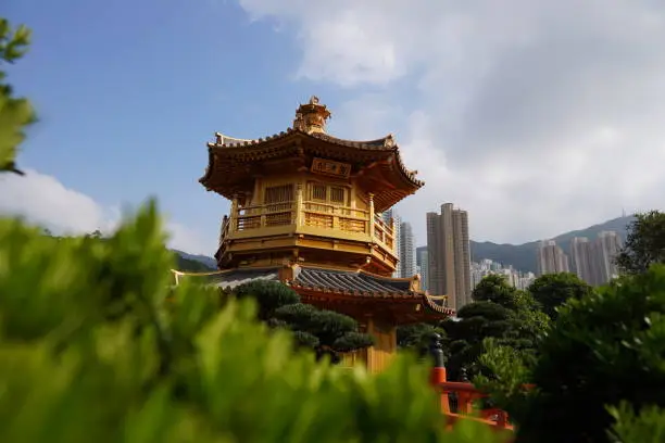 Nan Lian Garden is chinese classical garden in diamond hill Hongkong,It is designed in the Tang Dynasty with hill,Water features and tree,Rocks and wooden structures.