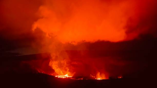 볼케이노 - lava lake 뉴스 사진 이미지