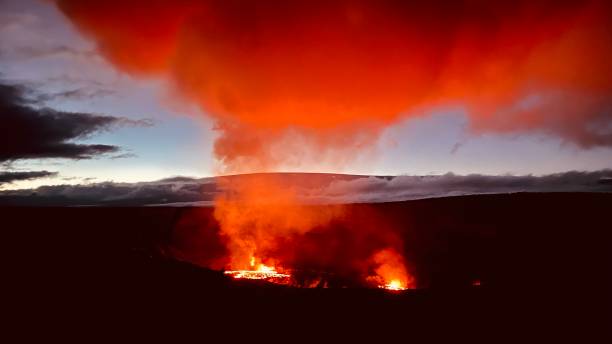 vulcano - lava beds national monument foto e immagini stock
