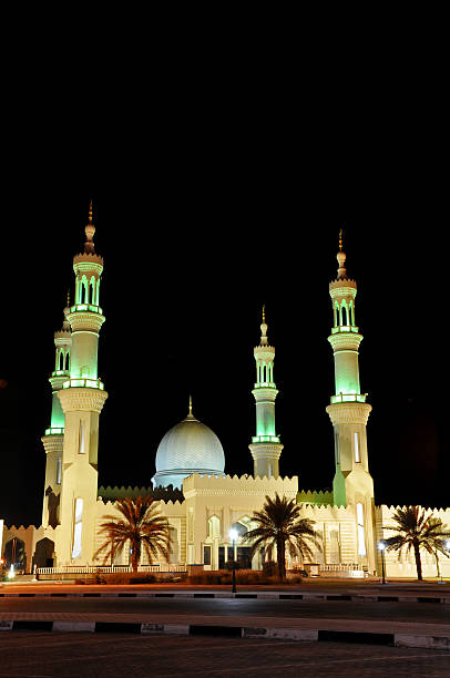 istock Mosque in the night.United Arab Emirates 138286402