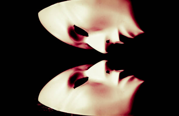 3d,the face is mirrored in itself - opera music mask carnival imagens e fotografias de stock