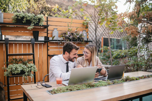 istock Freelancers working outside of office 1383091113