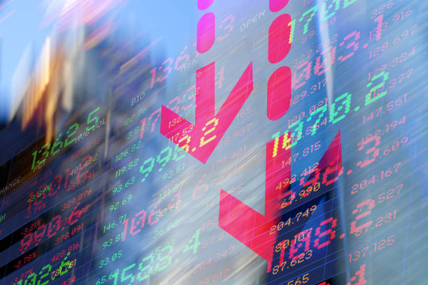 istock Finance. Graphic Arrow. Blurred office Buildings and Trading Screen Data. 1383095239