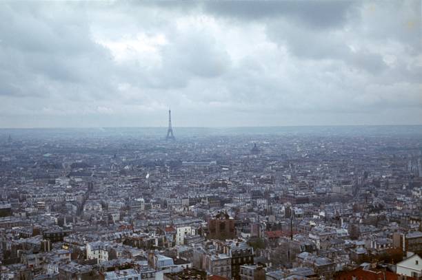 istock City view of Paris 1383121085