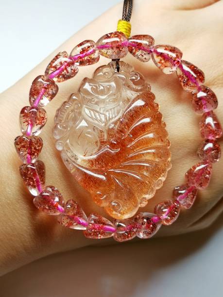 istock Crystal pendant and bracelet 1383311102