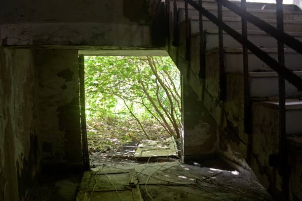 istock abandoned building at mumbai , india 1383485330