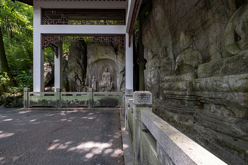The Changle Temple ruins are located at the foot of Gushan Mountain, overlooking the Beixiangtang Grottoes. The ruins currently cover an area of 11,530 square meters. Changle Temple was built in the Northern Qi Dynasty and was originally named Grotto Temple. During the Tiantong period of the Northern Qi Dynasty (565-569), it was renamed Zhizhi Temple. In the Tang Dynasty, it was renamed Gushan Temple. In the Song Dynasty, it was renamed Changle Temple. It is still in use today. During the Northern Qi Dynasty, it was known as the three major Buddhist centers in the north together with Xiuding Temple and Lingquan Temple in Henan. In the Tang Dynasty, it was known as \