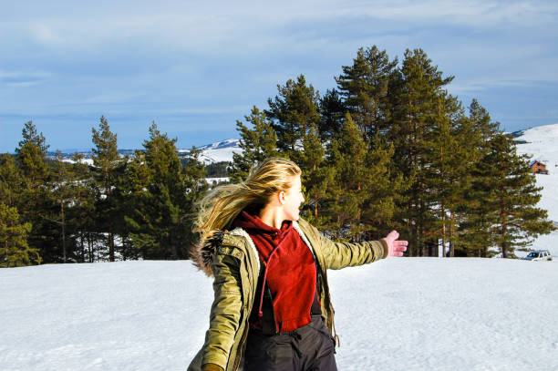 istock Girl on the mountain 1383505179