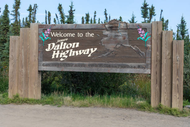 istock Dalton Highway Road Sign 1383520952