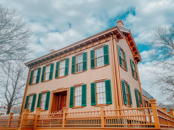 March 5, 2022 Springfield, Illinois USA Front view of the Abraham Lincoln Home located within the Lincoln Home National Historic Site. Home is set against a cloudy afternoon sky. Abraham Lincoln lived in the home from 1844 to 1861 before becoming the 16th President.