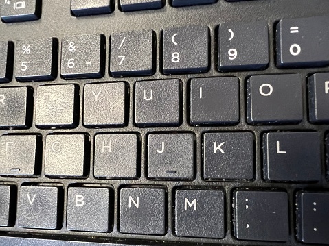 alphanumeric computer keyboard