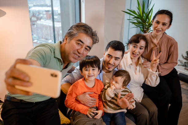 istock Family Selfie 1383889874