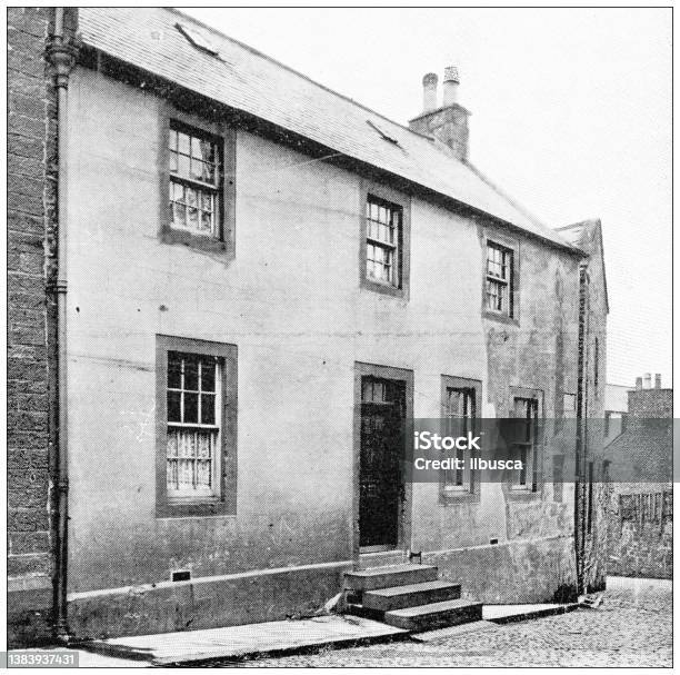 Antique Travel Photographs Of Scotland House Where Robert Burns Died Dumfries向量圖形及更多羅伯特·伯恩斯 - 作家圖片