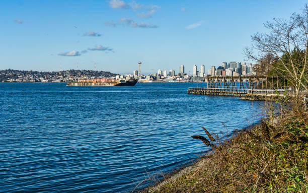 istock Shipping Barge And Skyline 2 1383944445