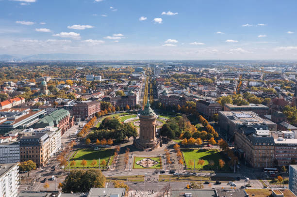 Cityscape of Mannheim, Germany Autumn aerial cityscape of Mannheim city, Baden-Württemberg, Germany. Friedrichsplatz with the Mannheim Water Tower (Wasserturm) in the foreground mannheim stock pictures, royalty-free photos & images