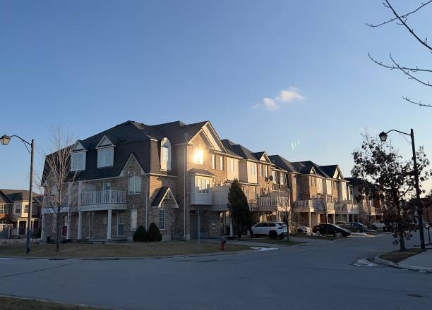 istock Row of Homes 1383966410