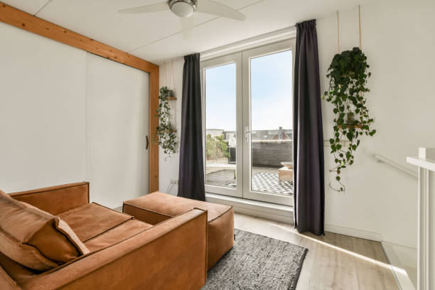 istock Outdoor area on the second floor with an access to the roof 1383971226