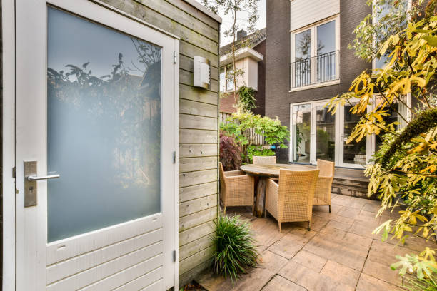 istock The backyard of a modern house 1383977588