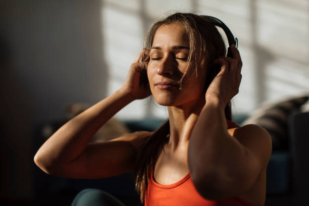 istock Enjoying a song 1384057419