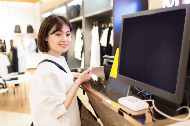 istock the checkout girl at the mall 1384258593