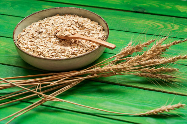 Oat flakes in a bowl