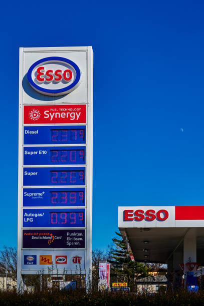 410  Fotos, Bilder und lizenzfreie Bilder zu Esso - iStock