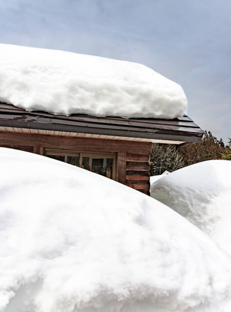 istock Hut isolated and surrounded by snow 1384688153