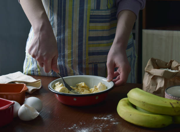 istock Homemade banana cake. Baking. Bananabread or pie 1384768512