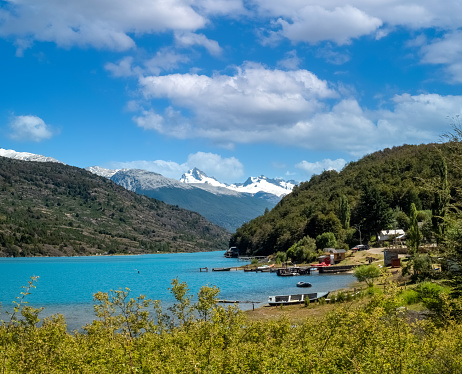 Vista panorámica del lago Bertrand en la Patagonia, Aysén, Chile photo