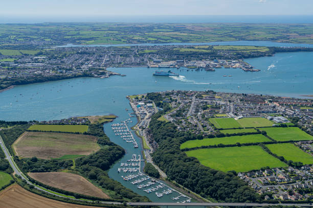 Oil and Gas terminals at Milford Haven, Wales, UK Helicopter Aerial views of Pembroke Dock and And Oil and Gas terminals at Milford Haven, Wales, UK milford haven stock pictures, royalty-free photos & images