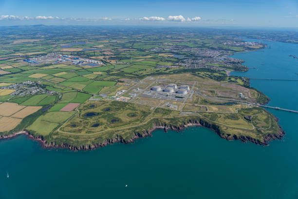 Oil and Gas terminals at Milford Haven, Wales, UK Helicopter Aerial views of Pembroke Dock and And Oil and Gas terminals at Milford Haven, Wales, UK milford haven stock pictures, royalty-free photos & images