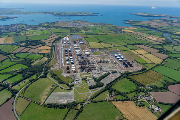 Oil and Gas terminals at Milford Haven, Wales, UK Helicopter Aerial views of Pembroke Dock and And Oil and Gas terminals at Milford Haven, Wales, UK milford haven stock pictures, royalty-free photos & images