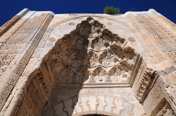 istock Sultanhani Caravanserai - Aksaray 1384861082