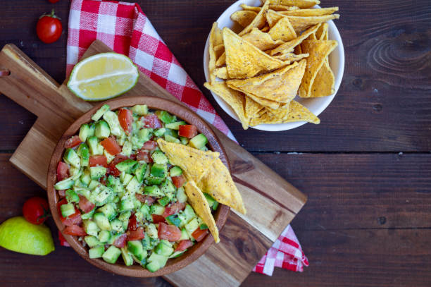 istock Guacamole and Nachos 1384867356