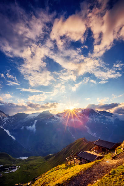 istock picturesque morning scene 1384882738