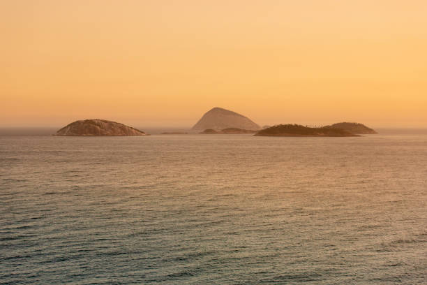 cagarras 제도 - seascape moody sky clear sky southeastern region 뉴스 사진 이미지