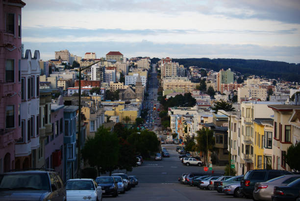 istock Steep hills in residential district 1384900200