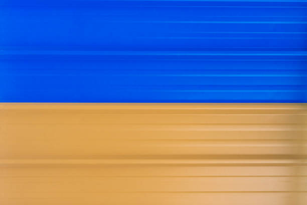 Blue and yellow horizontal lines on a construction site