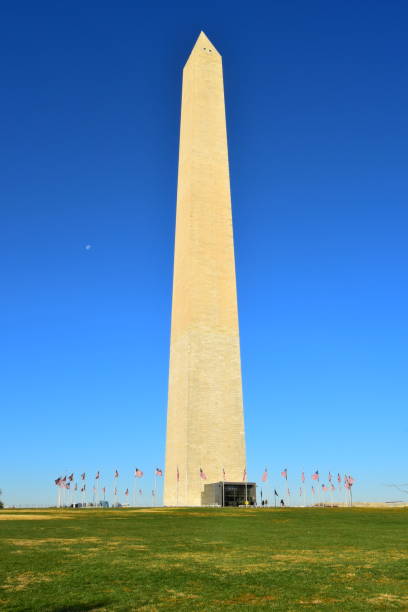 istock Washington Monument and the Moon 1384936837