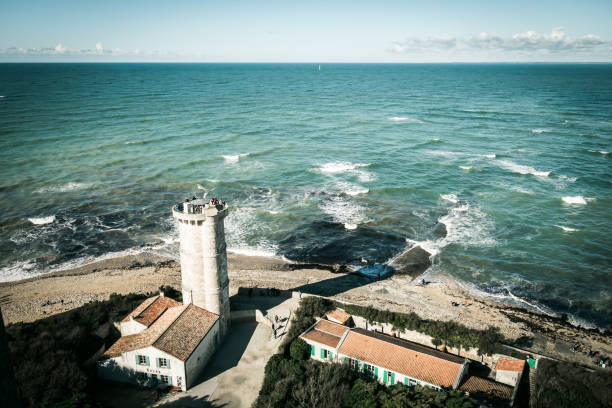 istock Whale lighthouse - Phare des baleines - in Re island 1385074576