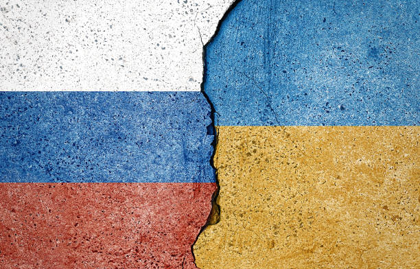 flaggen russlands und der ukraine. kein krieg. friede. beziehungen zwischen der ukraine und russland. - russisch stock-fotos und bilder