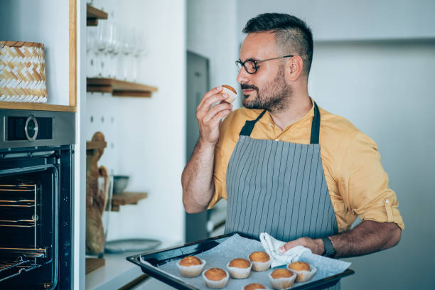 Smelling Delicious 112,200+ Food Smells Good Stock Photos, Pictures & Royalty-Free Images ...