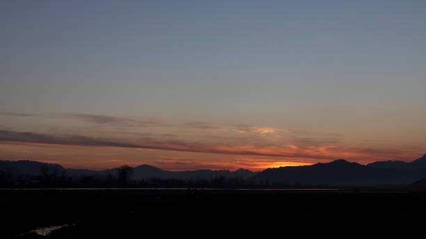 istock Sunset or sunrise scenery wallpaper 1385191939
