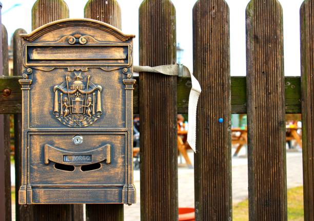 istock Old mailbox in Morimondo, Italy 1385197727