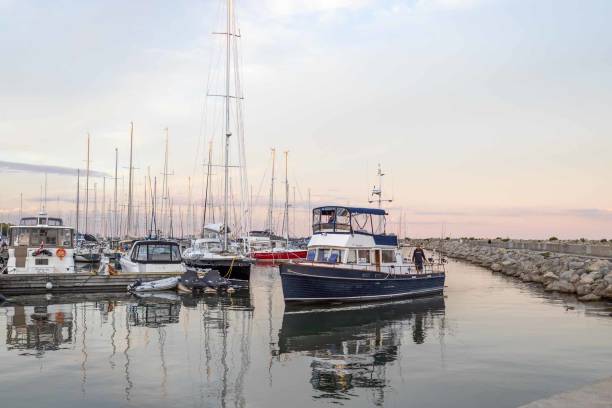 istock Oakville marina 1385198249